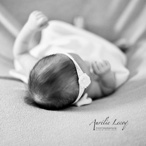 Photographie d'Aurélie Lecoq Photographie Photo enfance nouveau-né famille grossesse Suisse canton de Bern Prêles