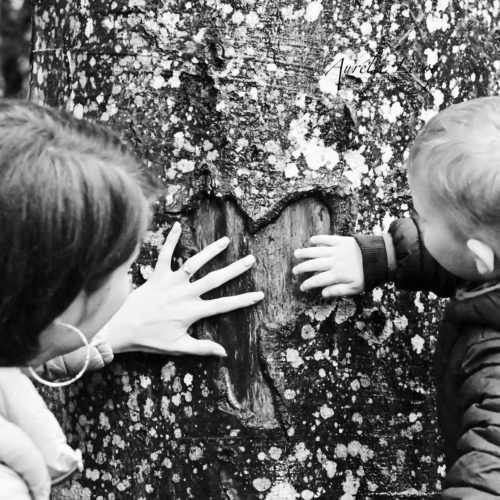 Photographie d'Aurélie Lecoq Photographie Photo enfance nouveau-né famille grossesse Suisse canton de Bern Prêles