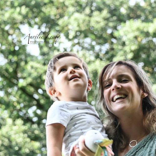 Photographie d'Aurélie Lecoq Photographie Photo enfance nouveau-né famille grossesse Suisse canton de Bern Prêles